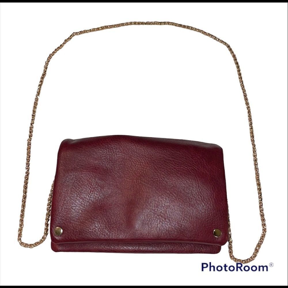 STREET Level | Adorable burgundy crossbody bag with separate zipper compartments